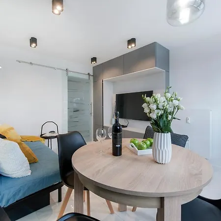 Centrum Zgoda 6 Floor *